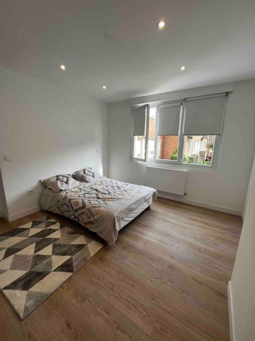 Grande Chambre Dans Loft A Deux Pas De La Plage Dunkirk Exteriér fotografie